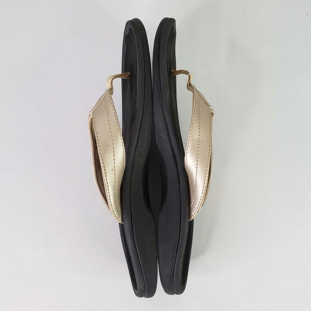 OluKai 'Ohana Flip Flops Rose Gold Pua Women’s Size 8 Slip On Shoes - Picture 3 of 8